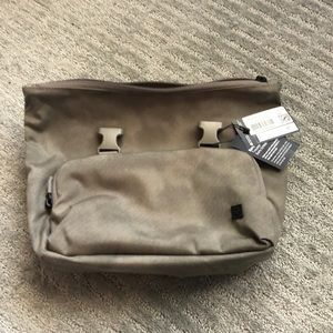 Lululemon Early Kit - new with Tags